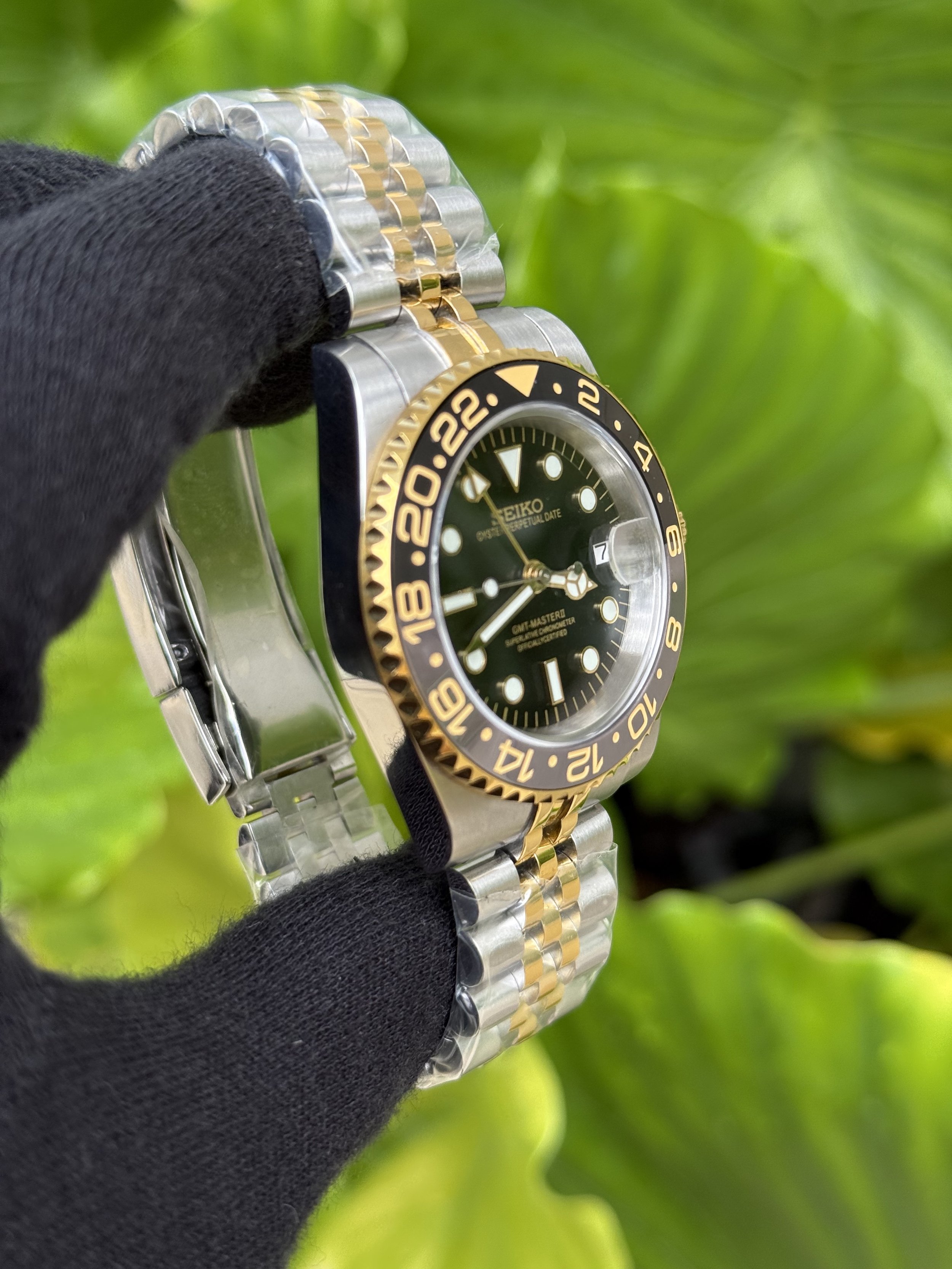 Zombie GMT - Two Tone Yellow Gold — Watch Mod